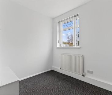 29 Fernagh Road, Newtownabbey, BT37 0DF - Photo 2