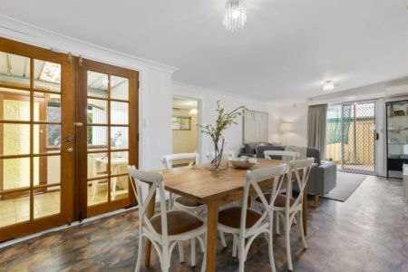 Spacious Family Home with Flexible Living Options - Apply Via Tenant Options - Photo 3