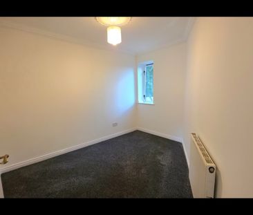 3 Bed Flat, Canting Way, G51 - Photo 4