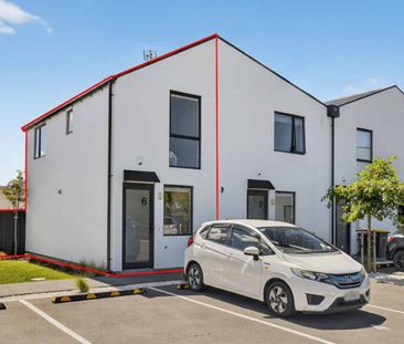 Two Bedroom On Percy Street! - Photo 3