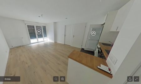 Location Appartement 2 pièces 47m² NEUILLY PLAISANCE 93360 - Photo 2