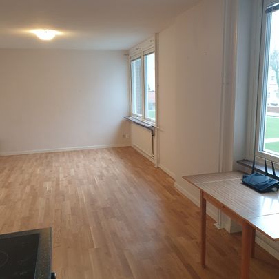 Ronnebygatan, Karlskrona - Photo 1