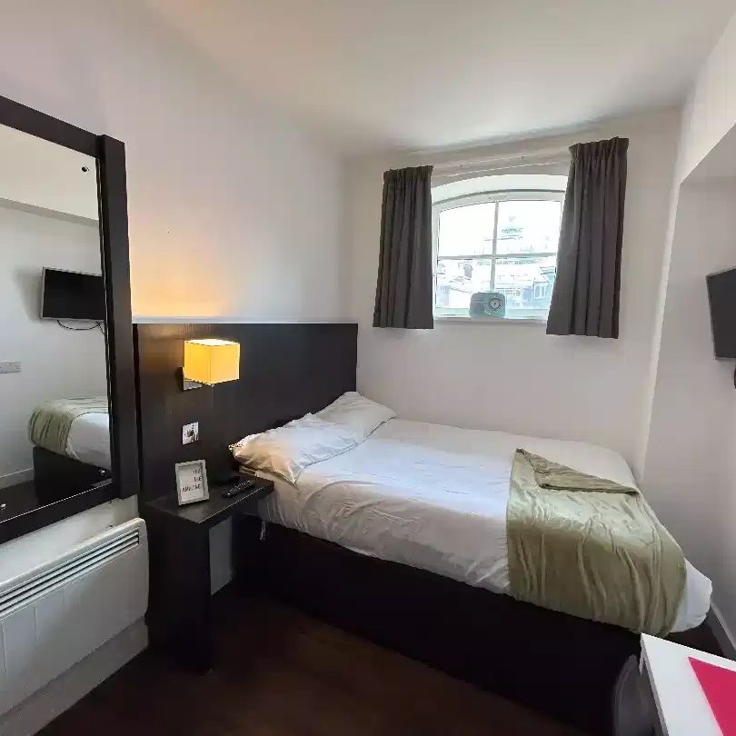 Classic Studio Plus - Photo 1