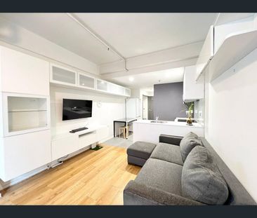 606/318 Little Lonsdale Street, Melbourne, Vic 3000 - Photo 1