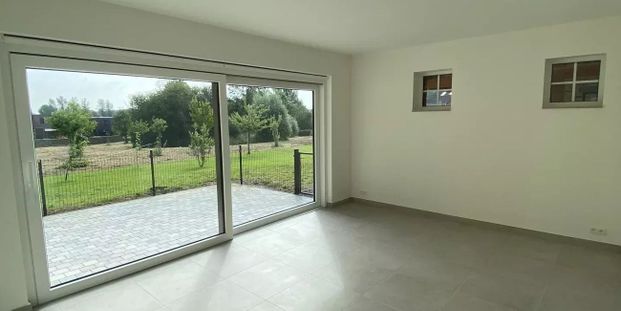 Woning te huur in Guigoven voor € 1.400 met 5 slaapkamers - Photo 1