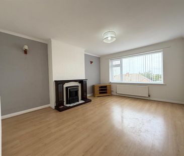 Ridgewood Drive, Pensby - Photo 2