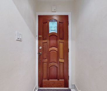 For Lease - 139 Ranee Avenue Unit# Basement, Toronto, Ontario - Photo 6