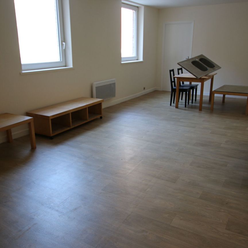 T3 de 80 m², rue Ratisbonne – Gambetta/Solférino réf 6055 - Photo 1