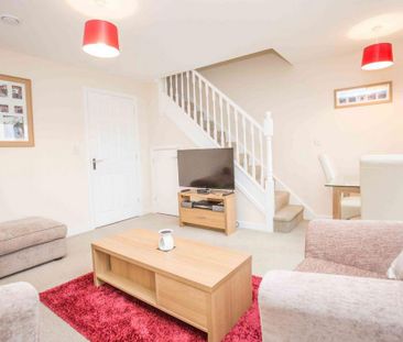 2 bedroom semi-detached house to rent - Photo 2