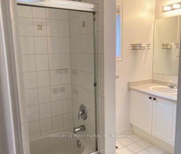 For Lease - 27 Whitewater Street, Whitby, Ontario - Photo 4