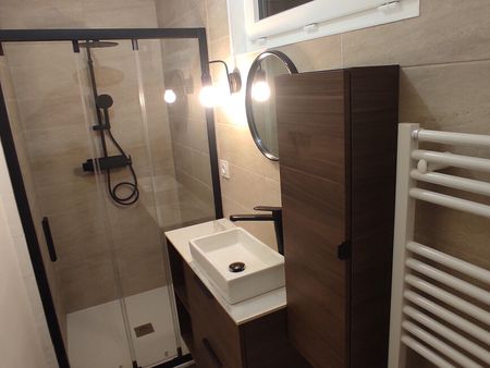 Appartement - 2 pièces - 51 m² - Le Pont-Chrétien-Chabenet - Photo 5