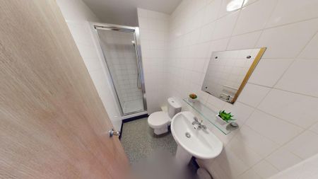 Studio to rent - Photo 5