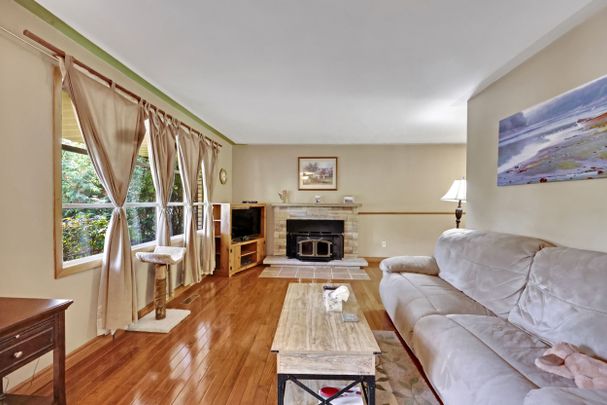 For Lease - 108 Cecilia Place Unit# MAIN FLOOR, London East, Ontario - Photo 1