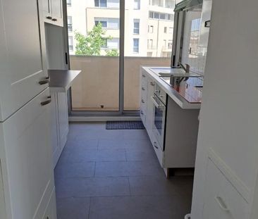 BEAU 2 PIECES COEUR DE VILLE - Photo 4