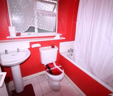 Wordsworth Way, West Drayton, UB7 - Photo 5