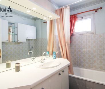 Location Appartement 2 pièces 50m² NICE 06100 - Photo 6