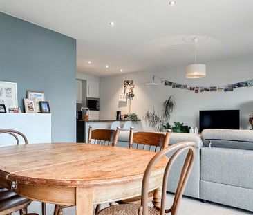 Appartement te huur in Sint-Andries voor € 840 met 2 slaapkamers - Photo 4