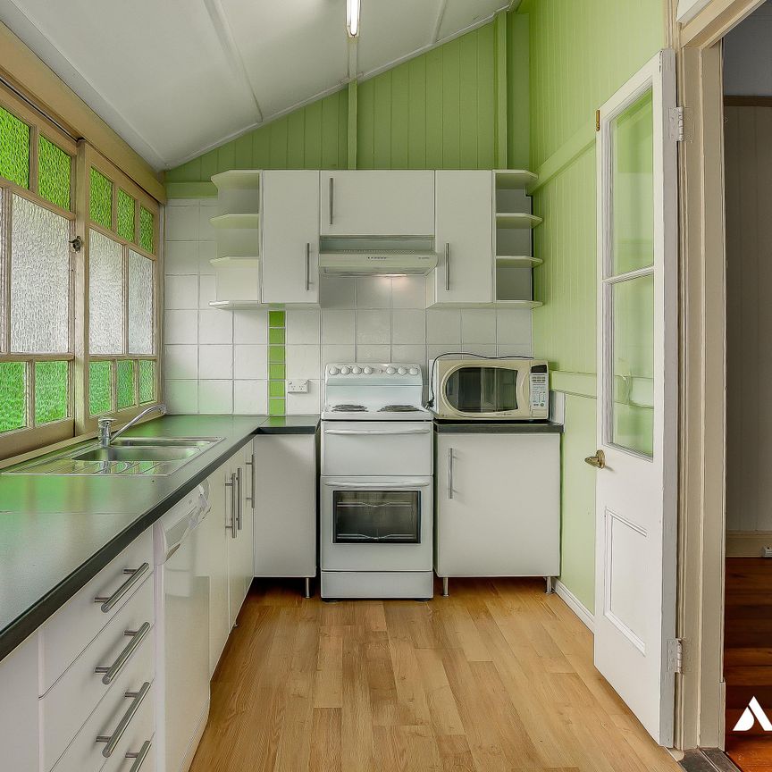 146 Maygar Street, Windsor QLD 4030 - House For Rent | Domain - Photo 1