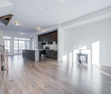 For Lease - 35 Ingersoll Lane, Richmond Hill, Ontario - Photo 1