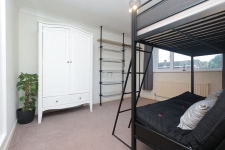 3 bed detached house to rent in Broadwater Avenue, Whitecliff, BH14 - Photo 5