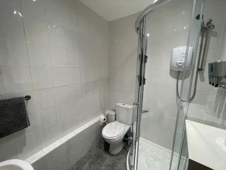 2 Bedroom Property To Rent - Photo 5