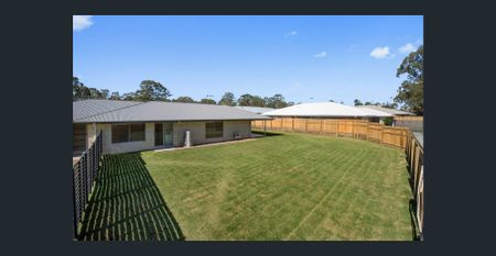 BURPENGARY EAST - MODERN & YARD - Photo 3