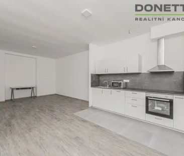 Pronájem bytu 1+kk, po celkové rekonstrukci, 41 m - Фото 2