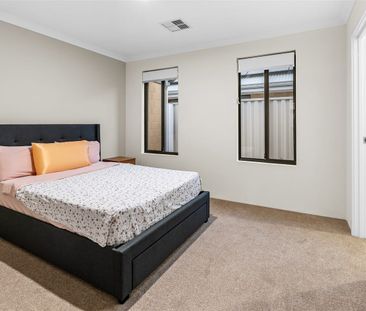 Beautifully Presented Fully Furnished Home in Brabham – Move-In Ready - Photo 6