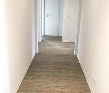 Etwas besonderes - schicke 4-Zimmer-Wohnung mit XXL-Balkon - Foto 4