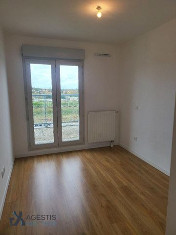 Location Appartement 3 pièces 59m² LA ROCHETTE 77000 - Photo 3