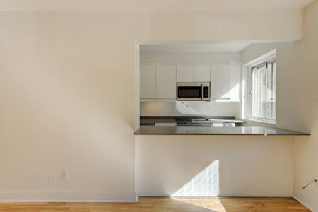 Apartment for rent, Montréal (Côte-des-Neiges/Notre-Dame-de-Grâce) - Photo 2