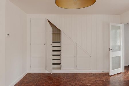 3 bedroom end of terrace house to rent - Photo 2