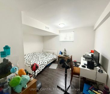 38 Deepdale Drive #Lower - Photo 5