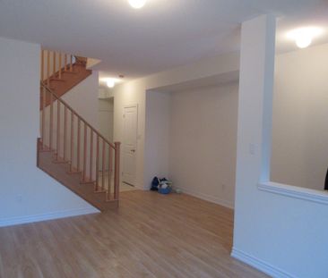 For Lease - 42 Robert Joffre Leet Avenue, Markham, Ontario - Photo 4