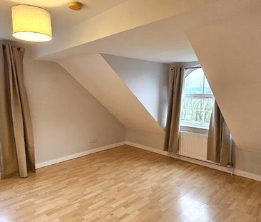 27 Henryville Meadows, Ballyclare, BT39 9FY - Photo 5