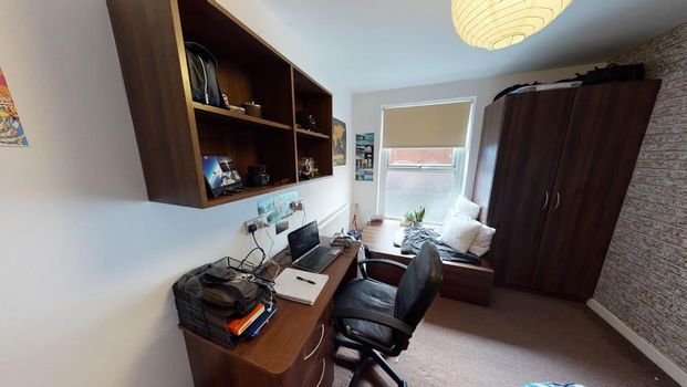 4 bedroom house to rent - Photo 1