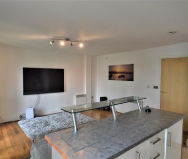 1 bedroom flat to rent - Photo 3