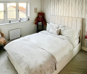 4 bedroom terraced house to rent - Photo 4