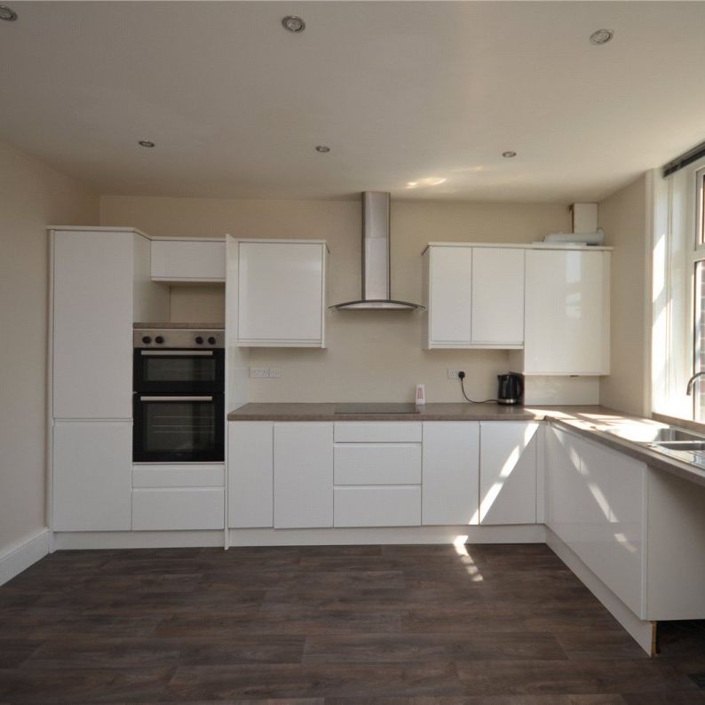 Littlemoor Road, Mirfield, West Yorkshire, WF14 - Photo 1