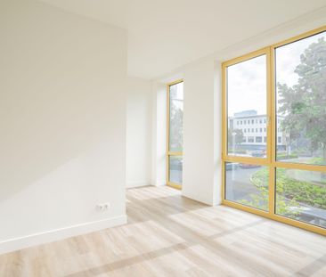 Te huur: Appartement Naritaweg in Amsterdam - Photo 1