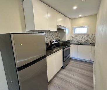 For Lease - 356 Sandford Street, Newmarket, Ontario - Photo 2