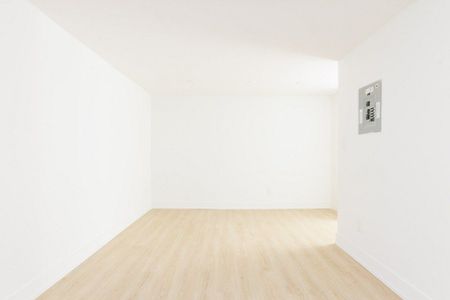 For Lease - 93 High Street, London South, Ontario - Photo 4