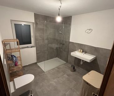 Erstbezug nach Sanierung 3,5 ZKB 125qm in Siegen - Photo 1