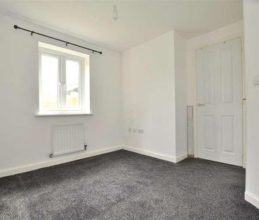 Hale Close, Tuffley, GL4 - Photo 4