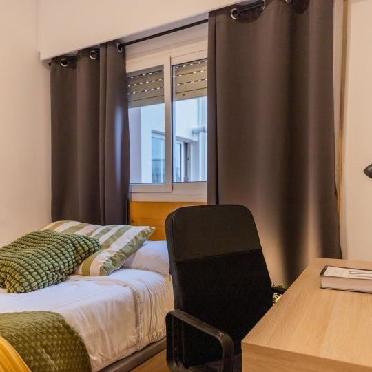 valencia, Valencian Community 46010 - Photo 1