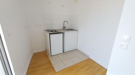 location Appartement T1 DE 30.8m² À MASSY - Photo 4