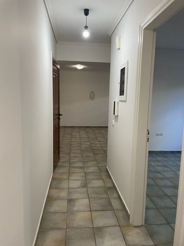 Διαμέρισμα για ενοικίαση Κέντρο (Νέα Ερυθραία) - Photo 3