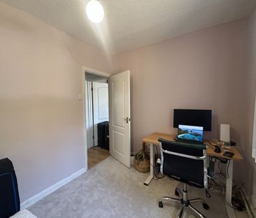 2 Bed Flat, Spurgeon Road, SE19 - Photo 4