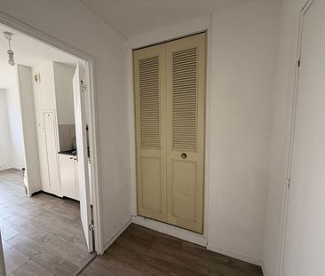 Location Appartement 2 pièces 49m² - Photo 6