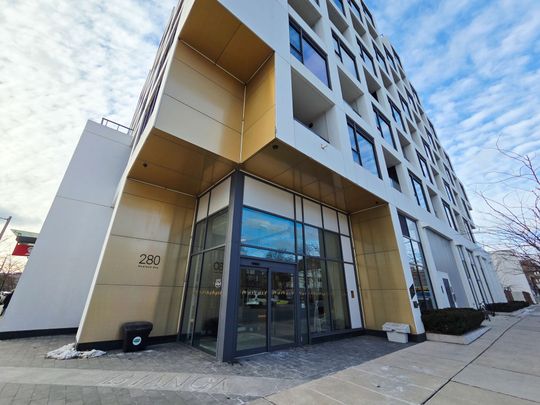 For Lease - 280 Howland Avenue Unit# 610, Toronto, Ontario - Photo 1